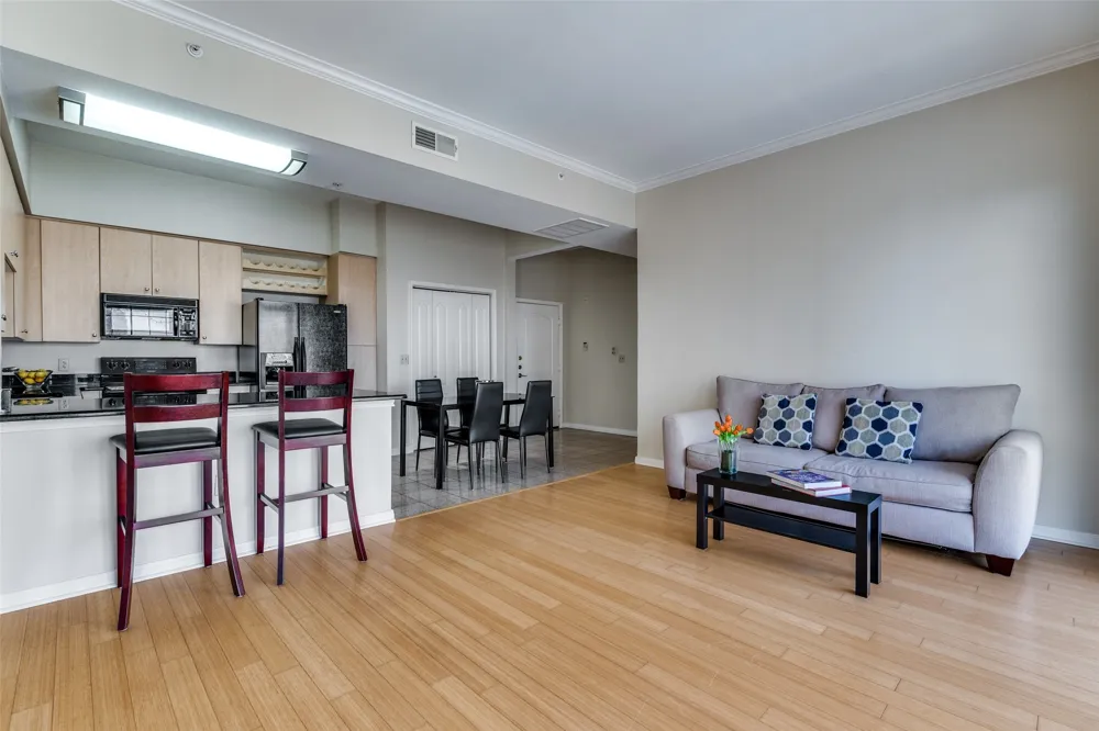 3225 Turtle Creek Boulevard #1017 Dallas, TX 75219