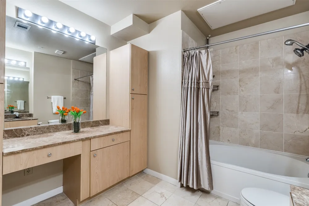 3225 Turtle Creek Boulevard #1017 Dallas, TX 75219