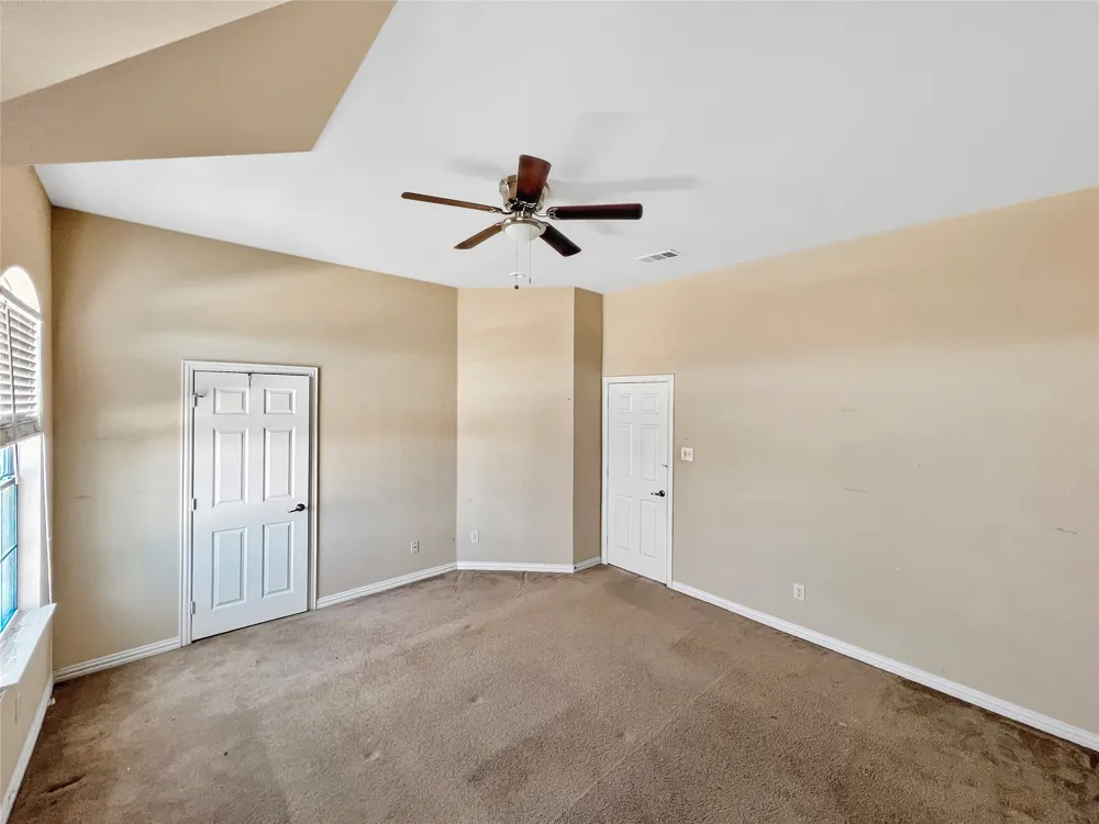 2715 Magellan Grand Prairie, TX 75054
