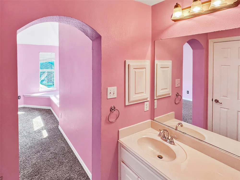 2715 Magellan Grand Prairie, TX 75054