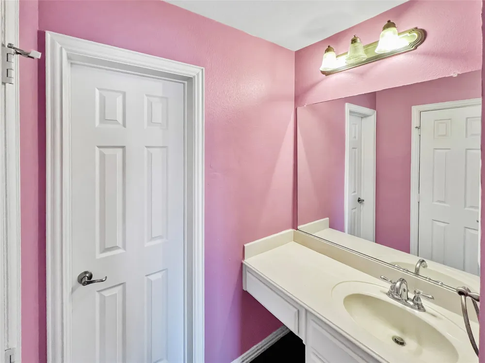 2715 Magellan Grand Prairie, TX 75054