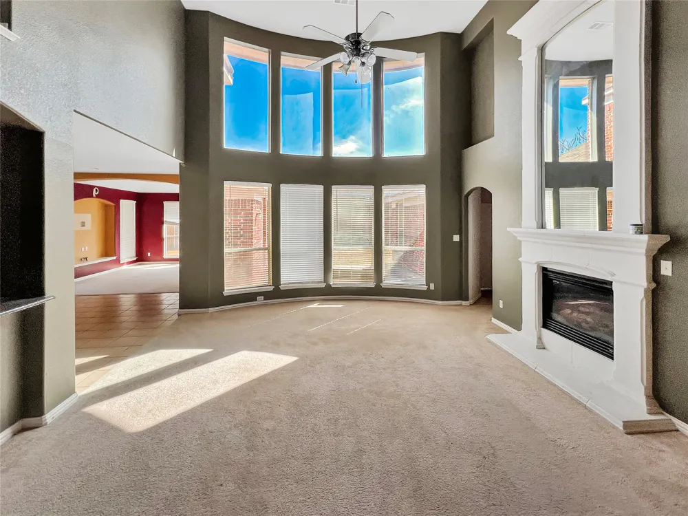 2715 Magellan Grand Prairie, TX 75054
