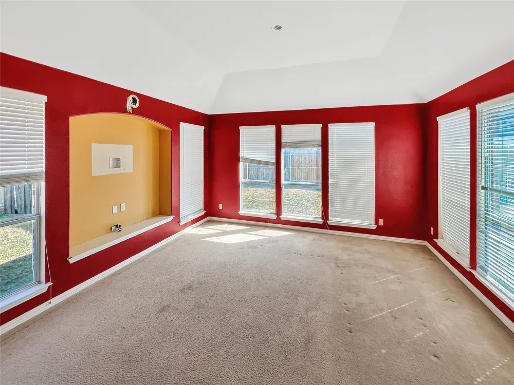 2715 Magellan Grand Prairie, TX 75054