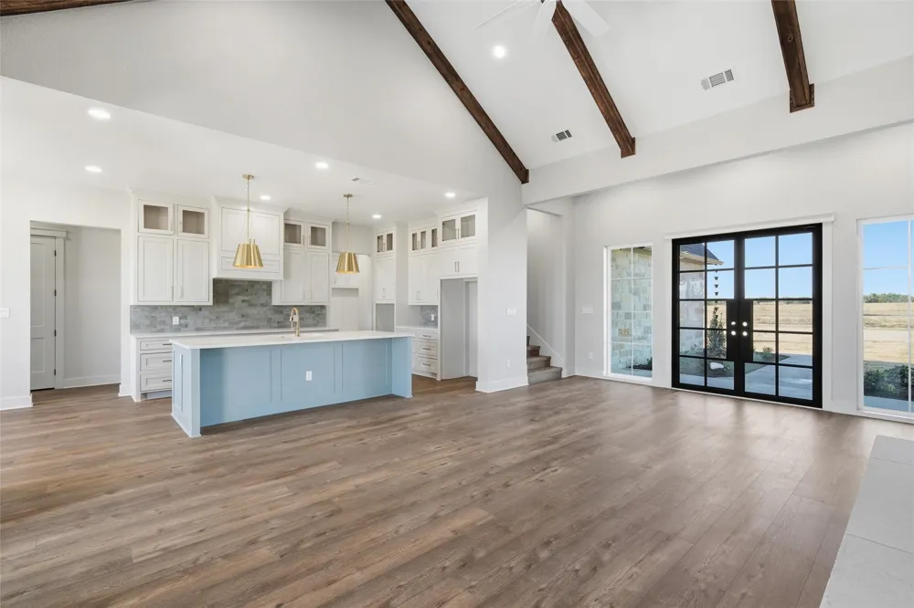 348 Lacek Mill Road China Spring, TX 76633