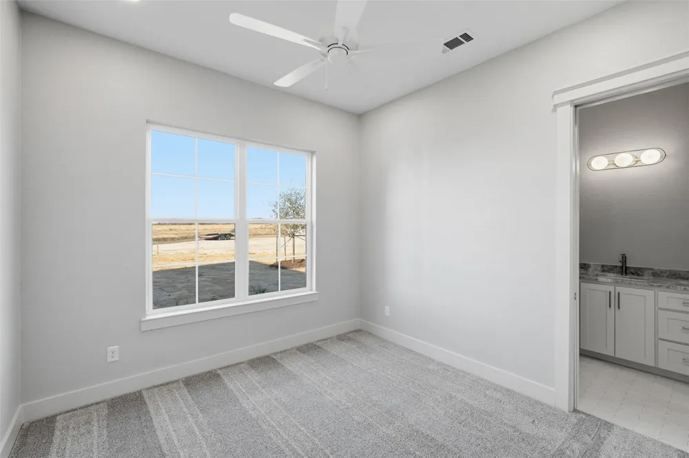 348 Lacek Mill Road China Spring, TX 76633