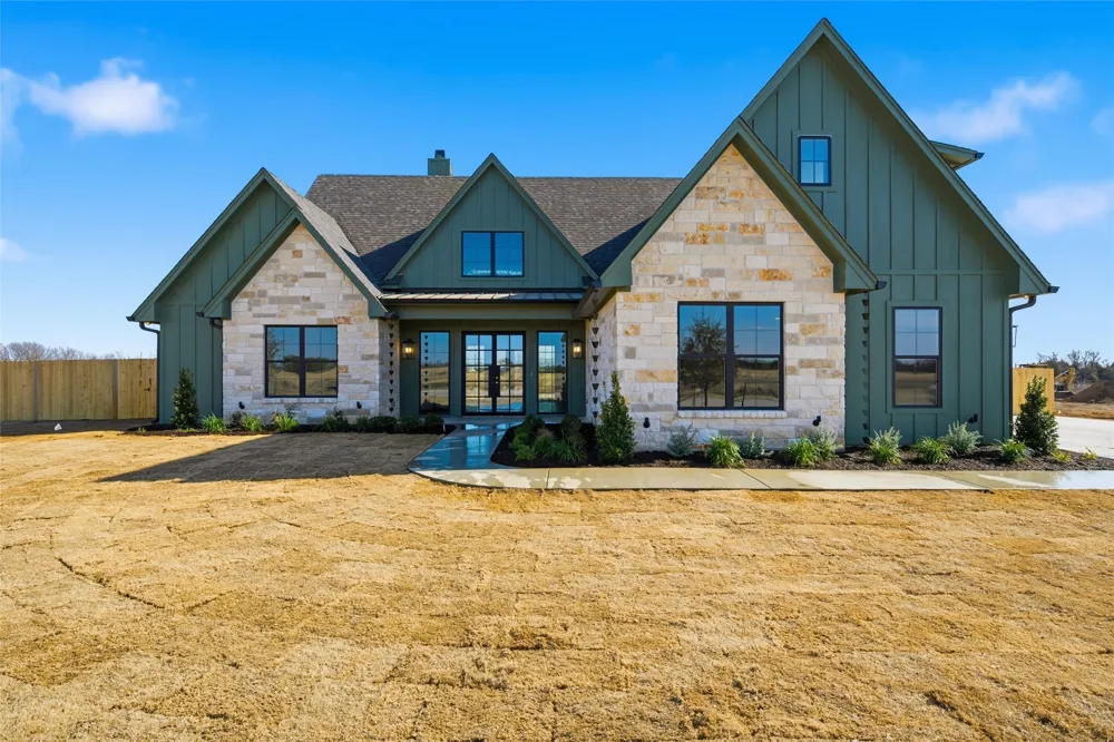 348 Lacek Mill Road China Spring, TX 76633