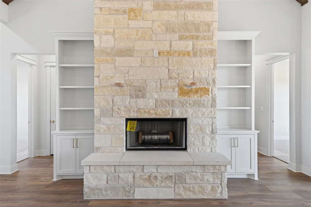 348 Lacek Mill Road China Spring, TX 76633
