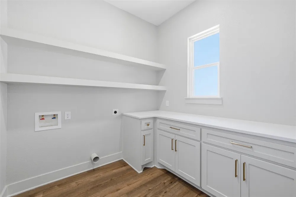 348 Lacek Mill Road China Spring, TX 76633
