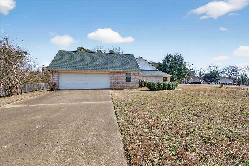 115 Barnes Drive Benton, LA 71006