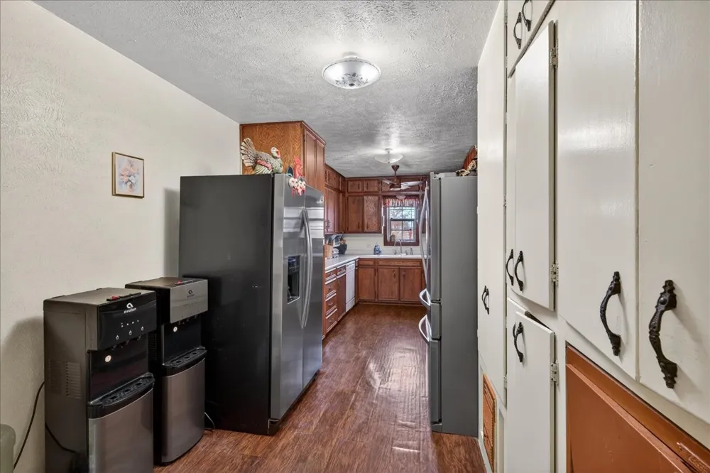 900 Fm 2921 De Leon, TX 76444