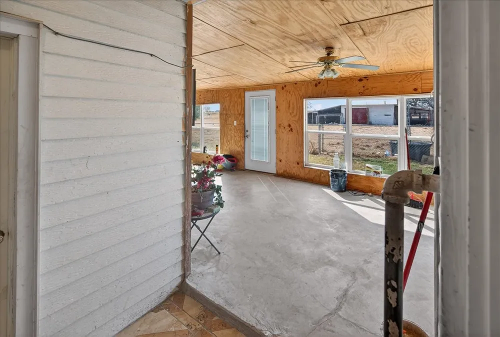 900 Fm 2921 De Leon, TX 76444