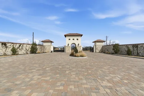 3004 Palermo Drive