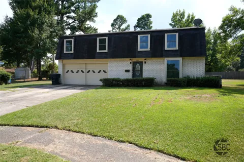 2531 Lakeway Court