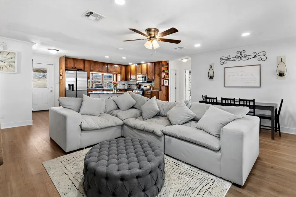 160 LCR 825 Groesbeck, TX 76642