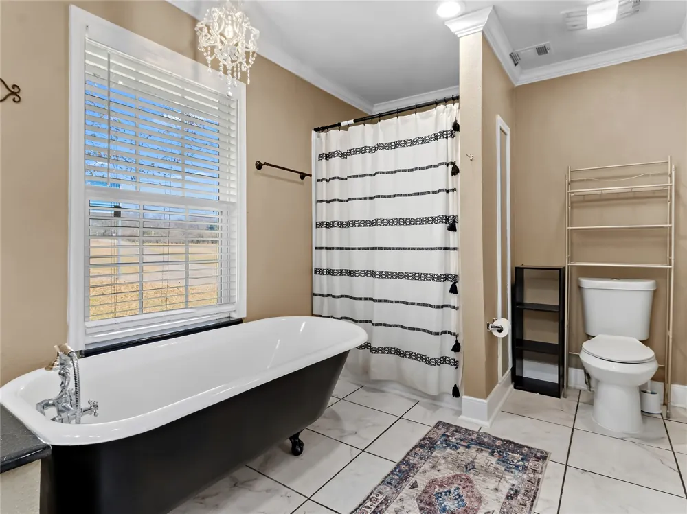 160 LCR 825 Groesbeck, TX 76642