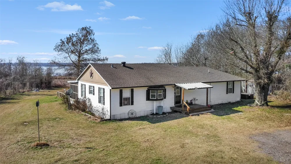 160 LCR 825 Groesbeck, TX 76642