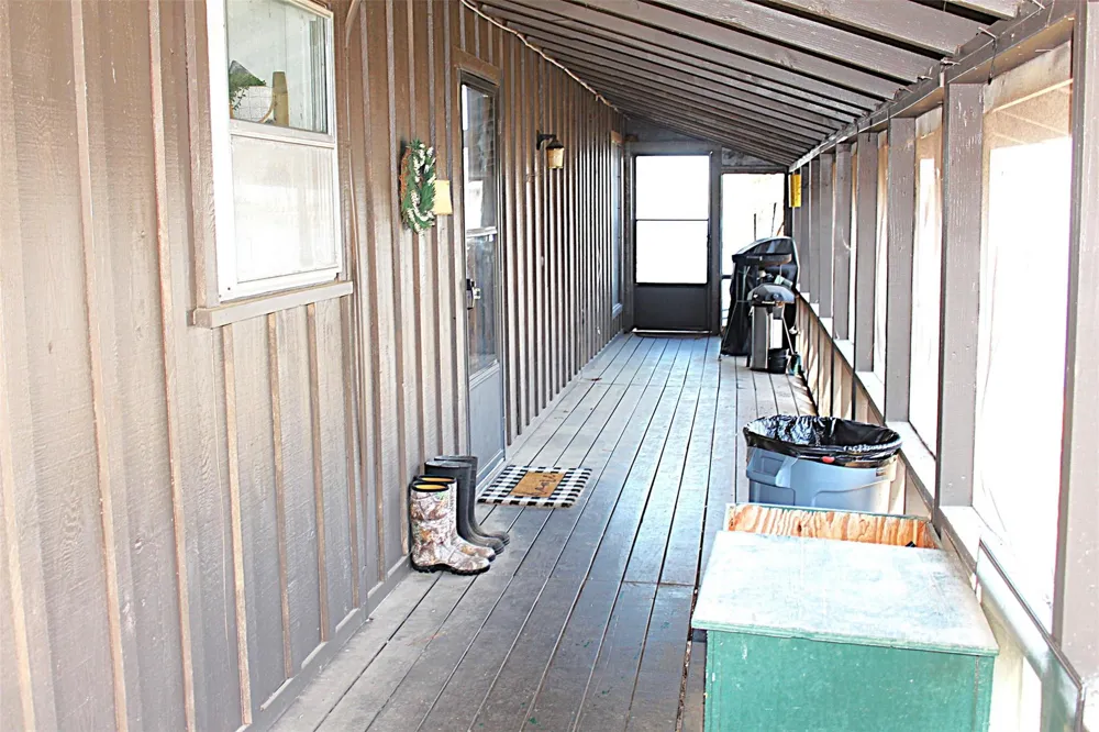 397 County Road 2143 Crockett, TX 75835