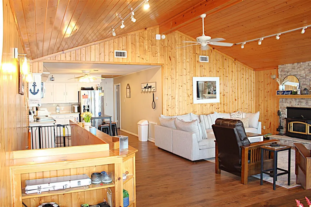 397 County Road 2143 Crockett, TX 75835