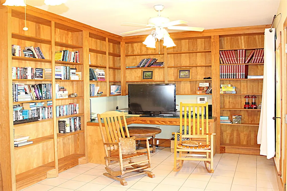 397 County Road 2143 Crockett, TX 75835