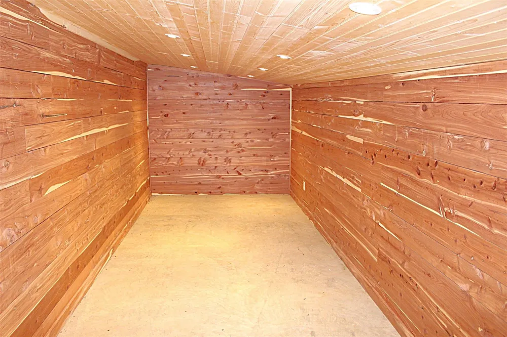 397 County Road 2143 Crockett, TX 75835
