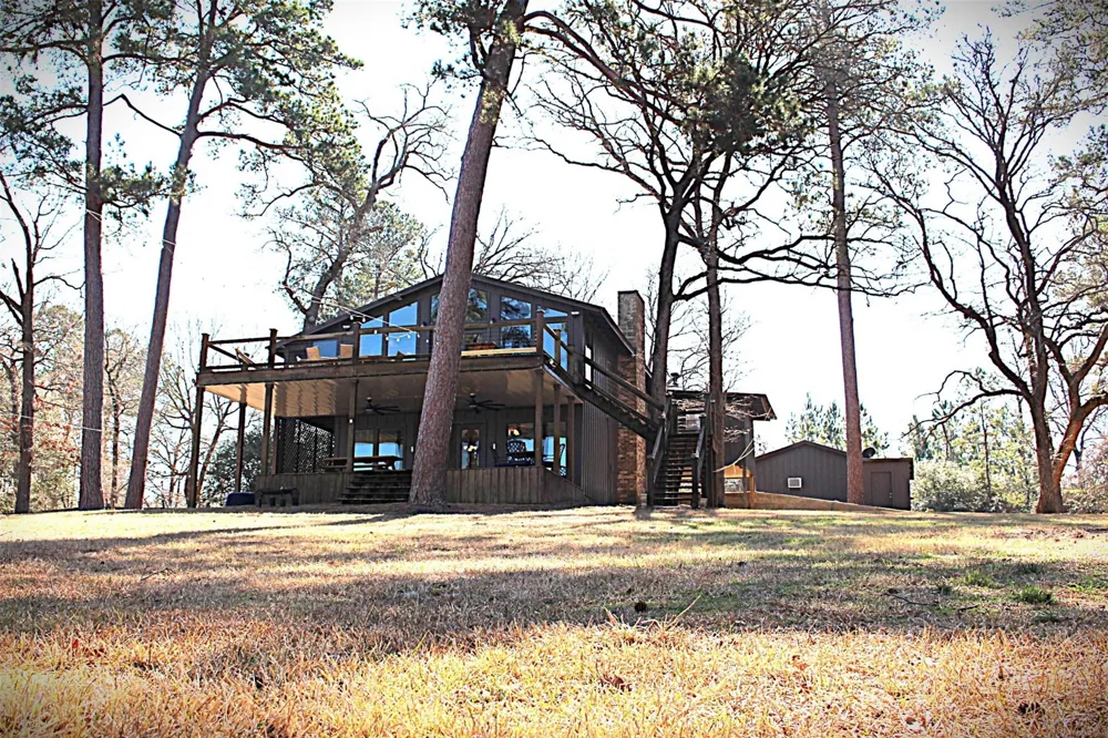 397 County Road 2143 Crockett, TX 75835