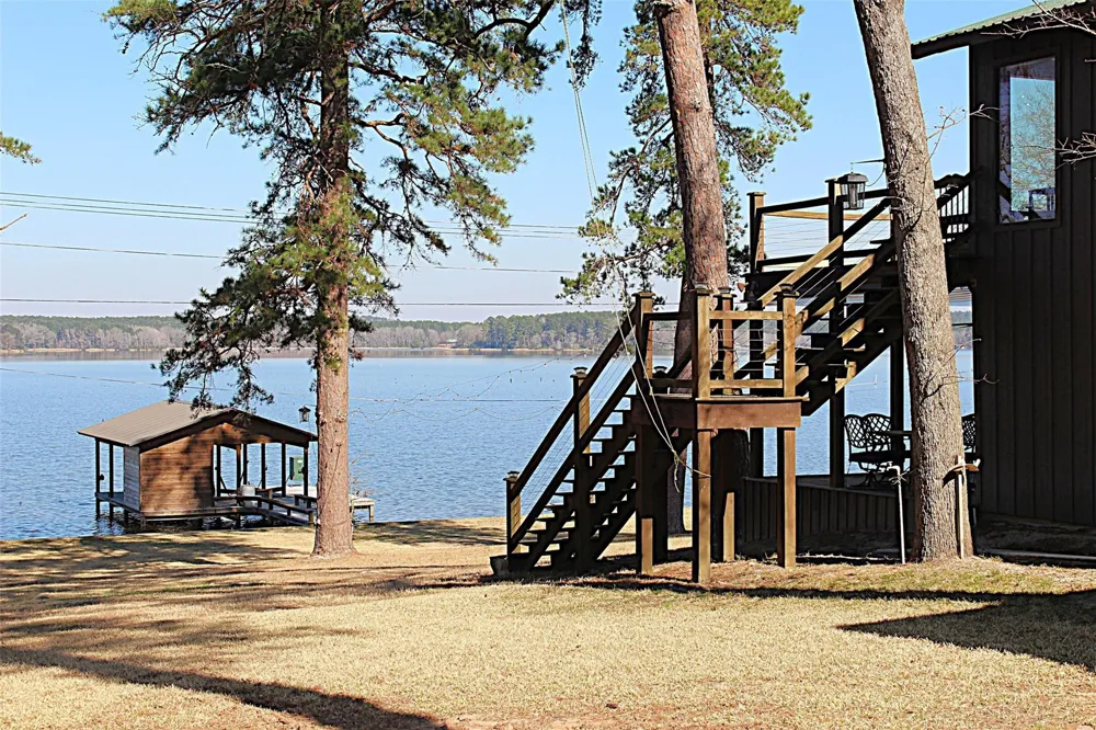 397 County Road 2143 Crockett, TX 75835