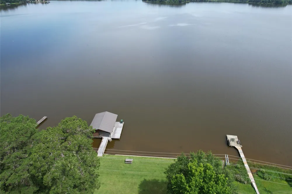 397 County Road 2143 Crockett, TX 75835