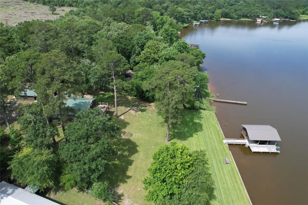 397 County Road 2143 Crockett, TX 75835