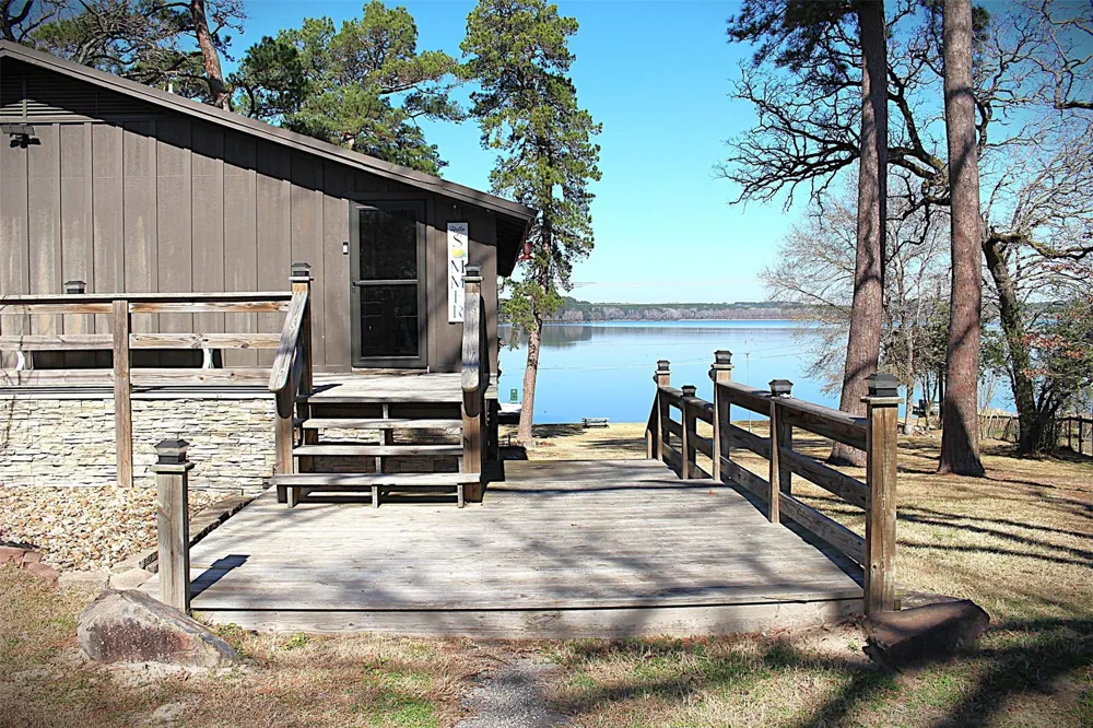 397 County Road 2143 Crockett, TX 75835
