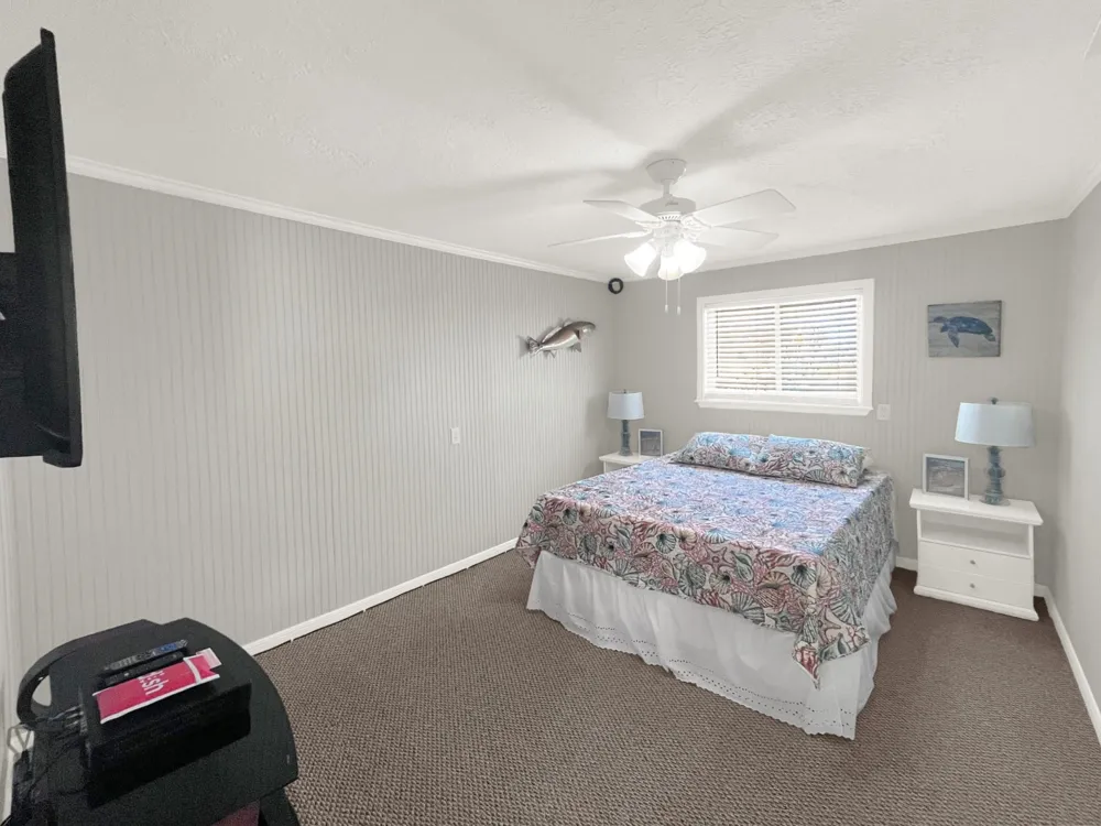 982 County Road 204 Sargent, TX 77414