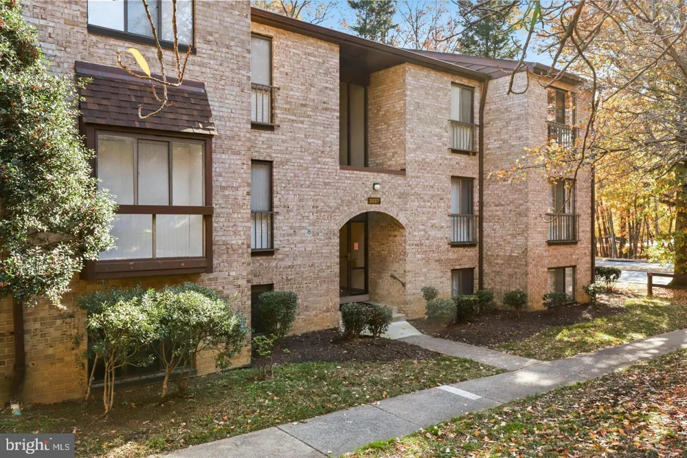 2037 ROYAL FERN COURT #47/2C Reston, VA 20191