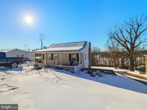 353 TURKEY KNOB ROAD
