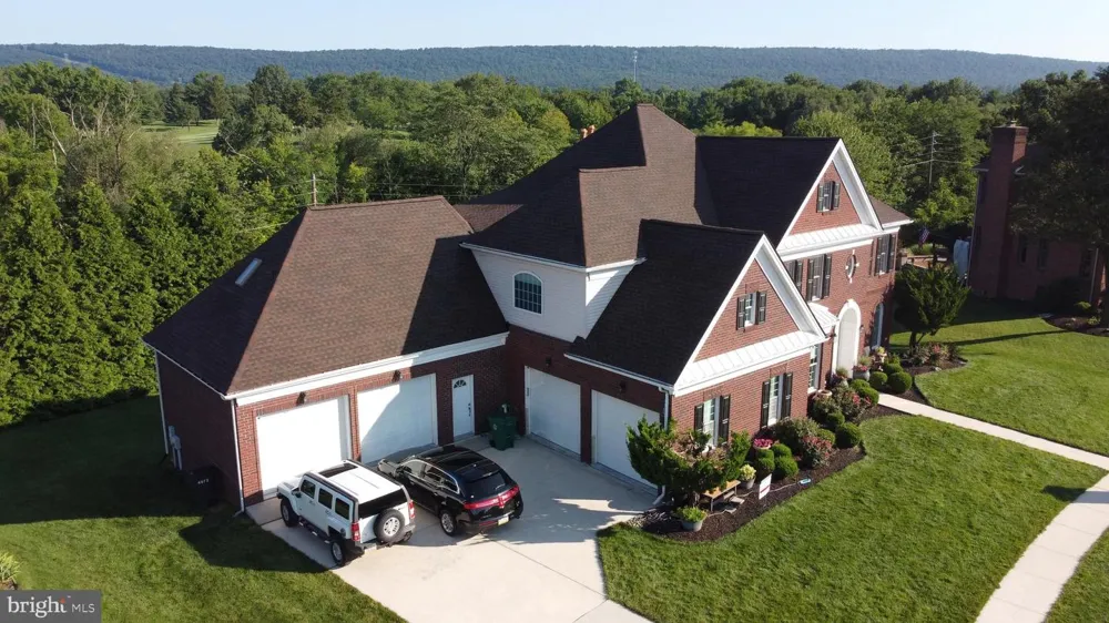 4972 FARMINGTON ROAD Harrisburg, PA 17112