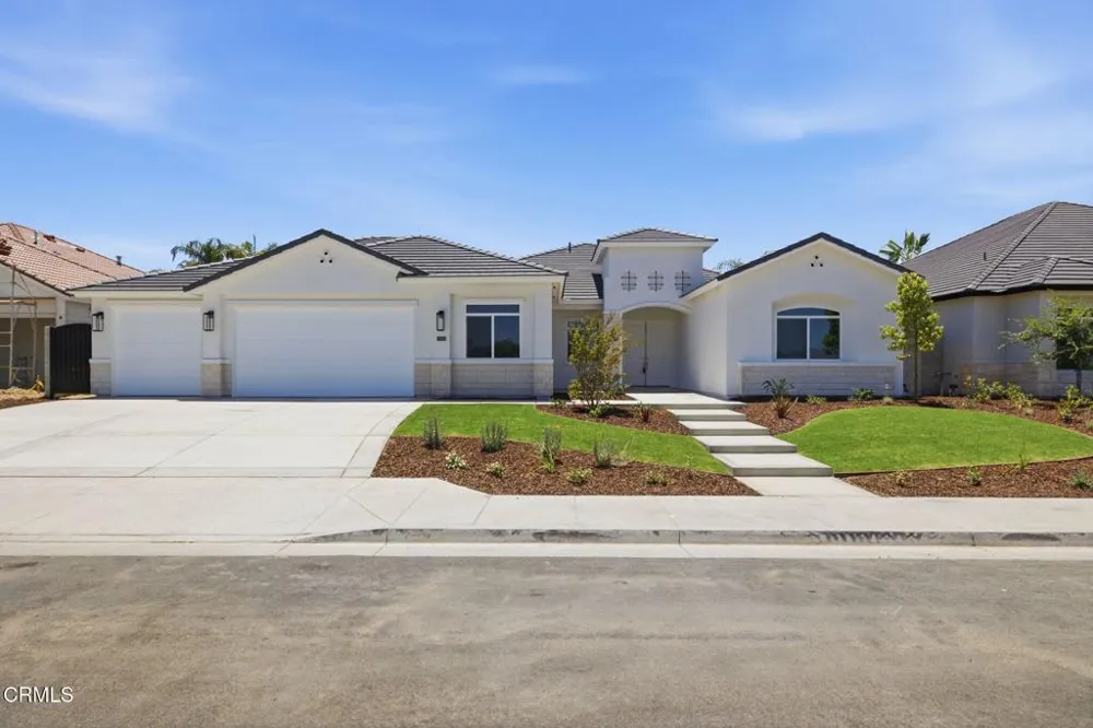 13544 Velma Pearl Way Bakersfield, CA 93314