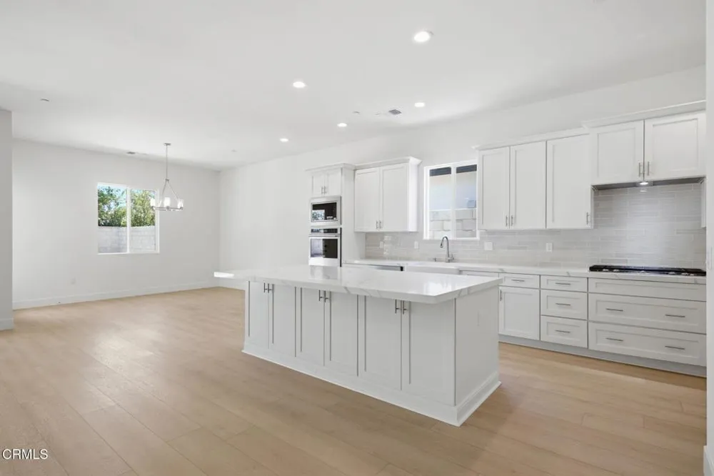 13544 Velma Pearl Way Bakersfield, CA 93314