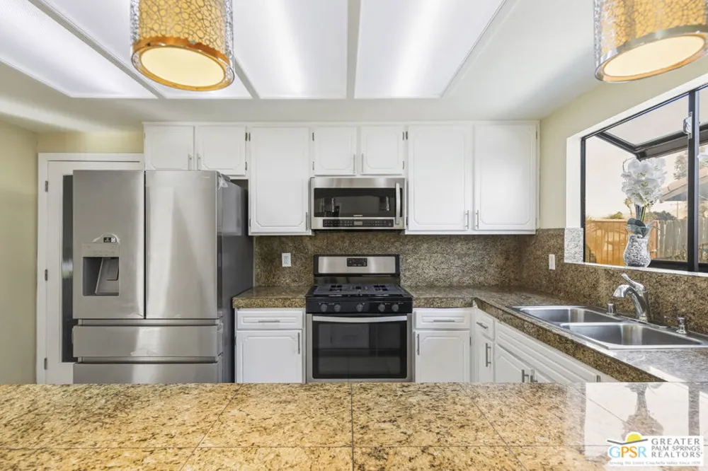 67625 Quijo Road Cathedral City, CA 92234