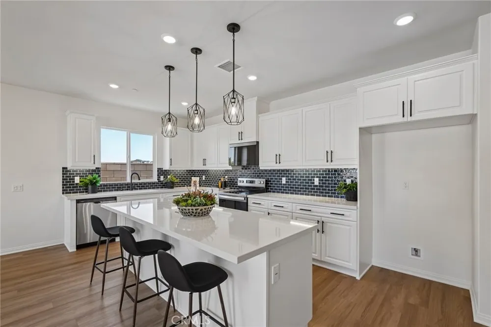 28292 Delphinus Drive Menifee, CA 92586