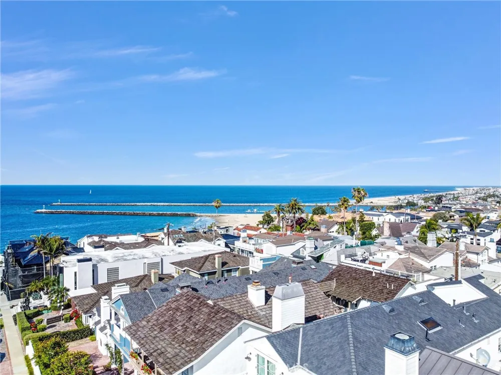 310 Marigold Corona del Mar, CA 92625
