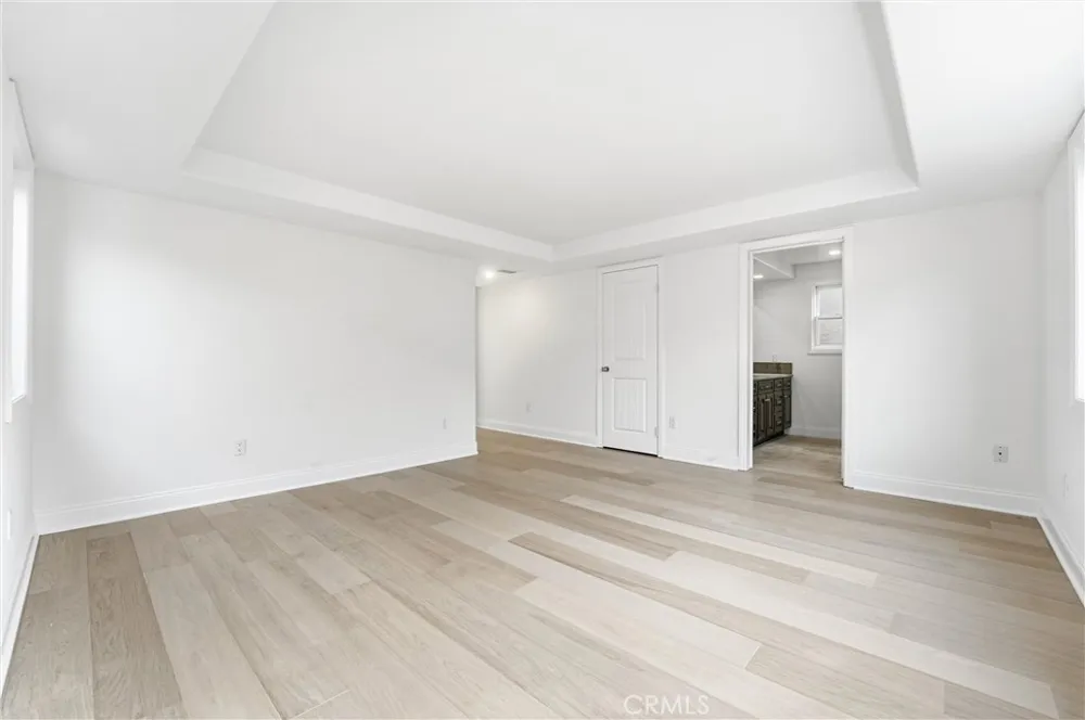 211 E Bay Newport Beach, CA 92661