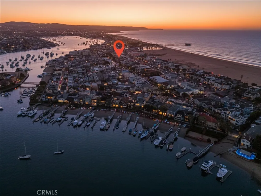 211 E Bay Newport Beach, CA 92661