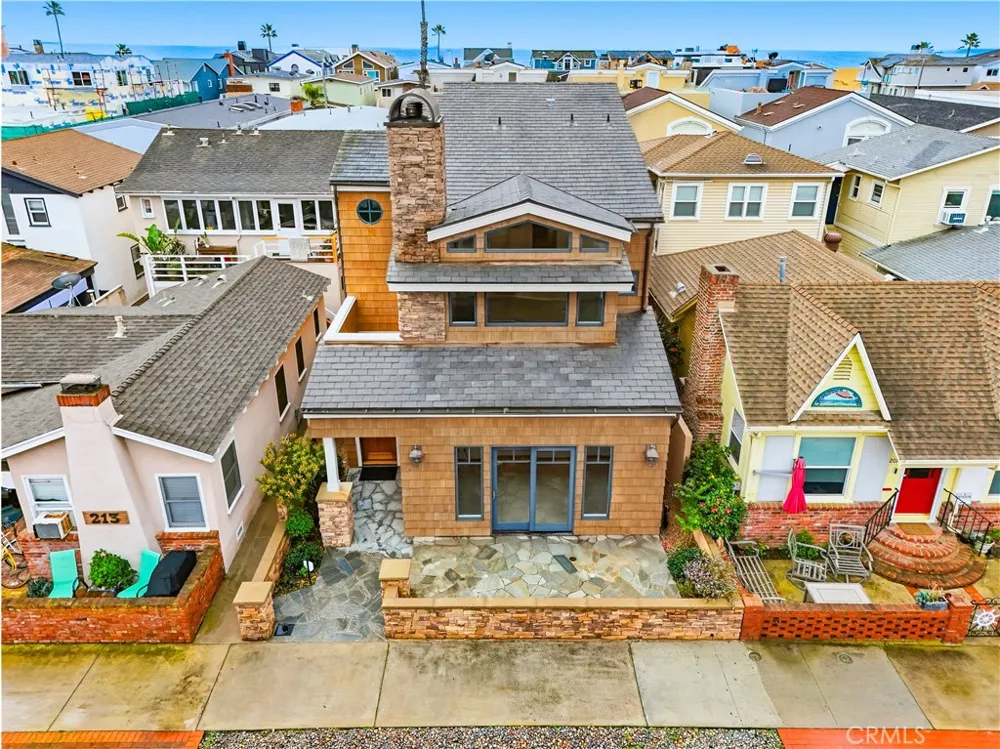 211 E Bay Newport Beach, CA 92661