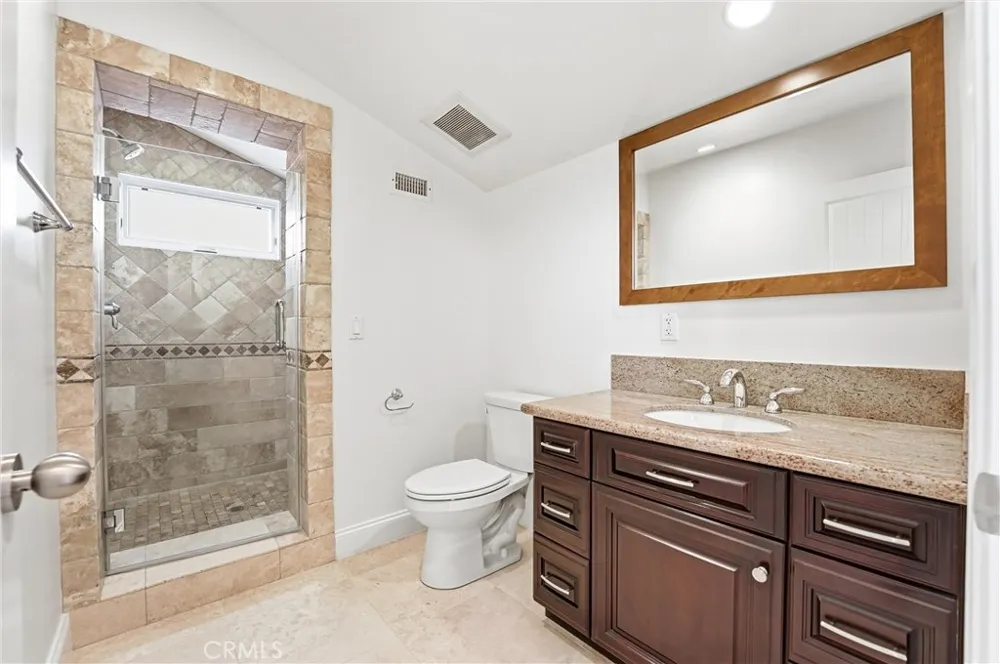 211 E Bay Newport Beach, CA 92661