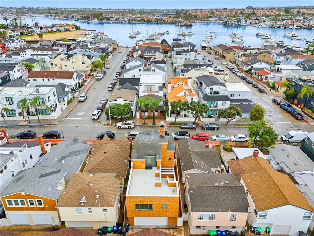 211 E Bay Newport Beach, CA 92661