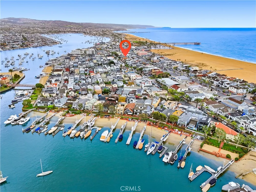 211 E Bay Newport Beach, CA 92661