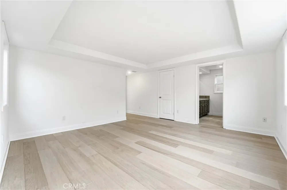 211 E Bay Newport Beach, CA 92661