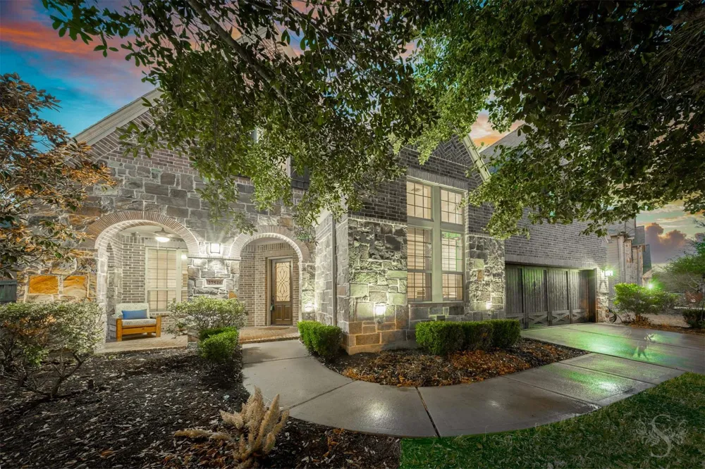 27546 Kingsland Place Lane