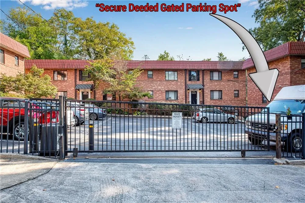 327 3rd Street NE ##1