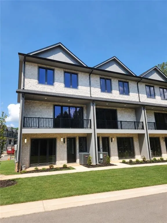 3567 Chelsea Falls Way Suwanee, GA 30024