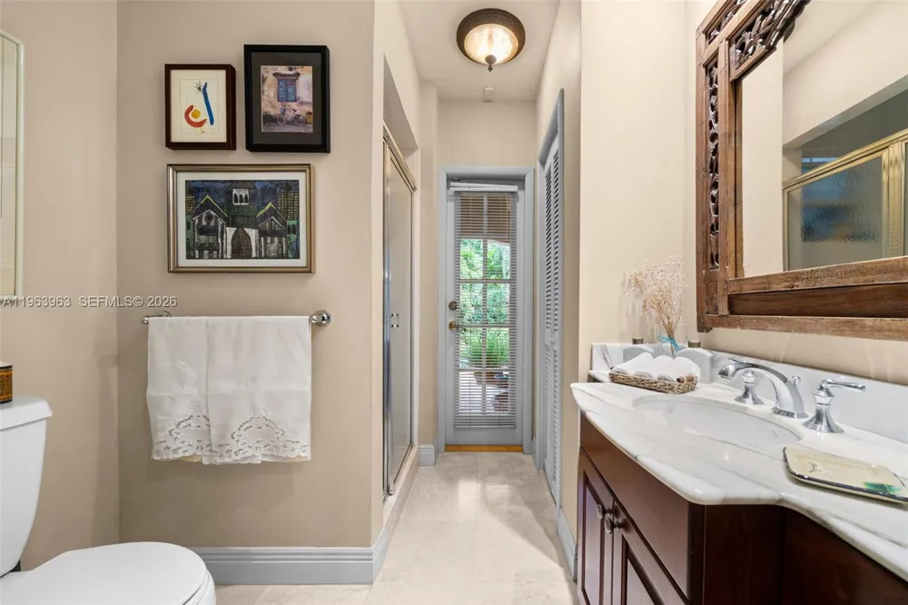 1255 Algardi Ave Coral Gables, FL 33146