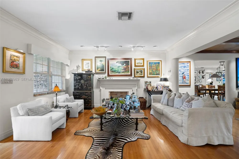 1255 Algardi Ave Coral Gables, FL 33146
